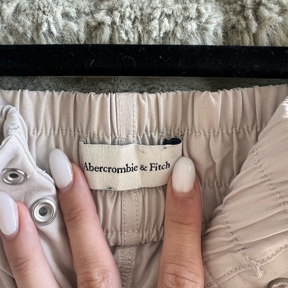 Abercrombie & Fitch Light Tan Joggers - Picture 2 of 4